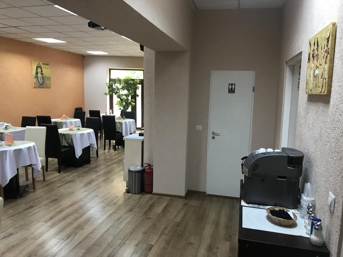 Pension Cleopatra Târgu-Mureş المظهر الخارجي الصورة